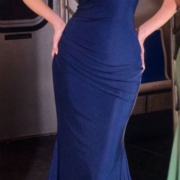 New Navy Elegant Strapless Asymmetrical Satin Dress w/ Pleated Bodice CD694 - Picture 6 of 8